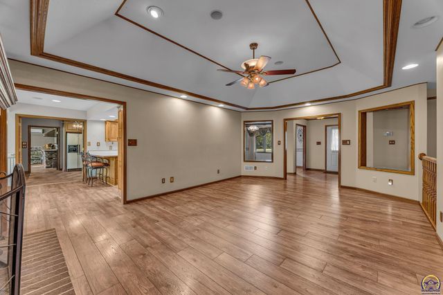 4848 SE 53rd St, Berryton, KS 66409