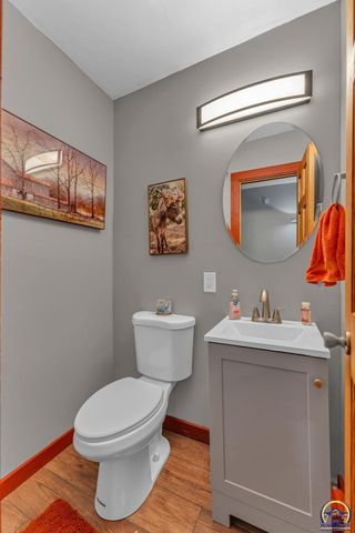 4848 SE 53rd St, Berryton, KS 66409