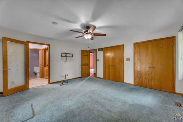 4848 SE 53rd St, Berryton, KS 66409