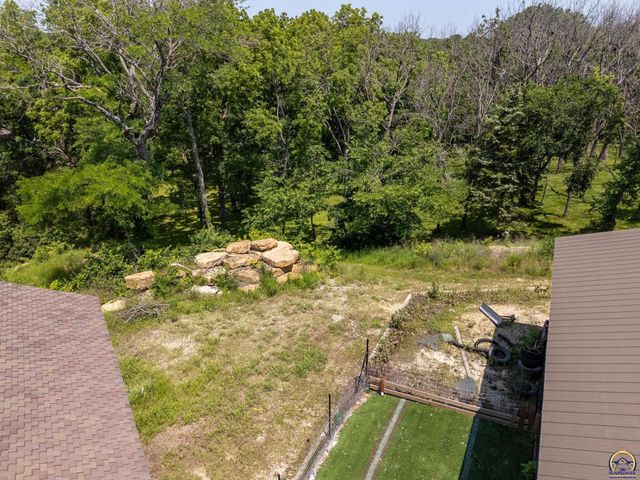 4848 SE 53rd St, Berryton, KS 66409