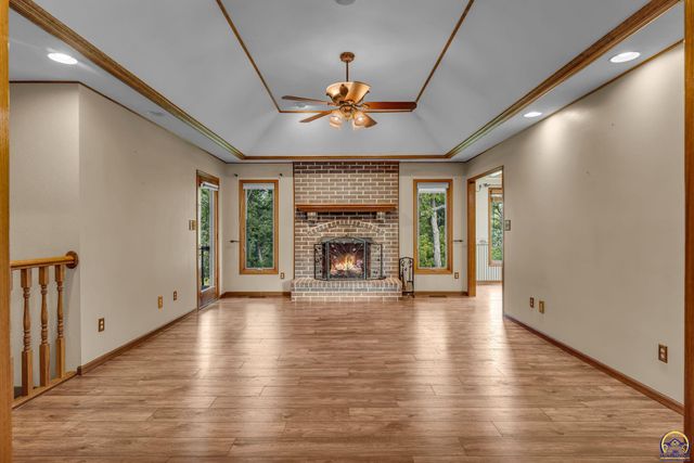 4848 SE 53rd St, Berryton, KS 66409