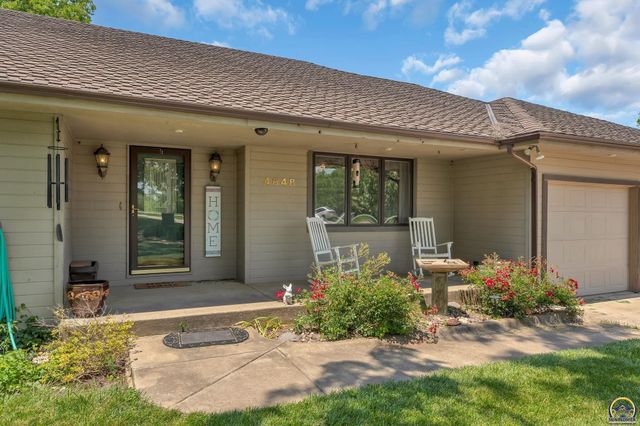 4848 SE 53rd St, Berryton, KS 66409