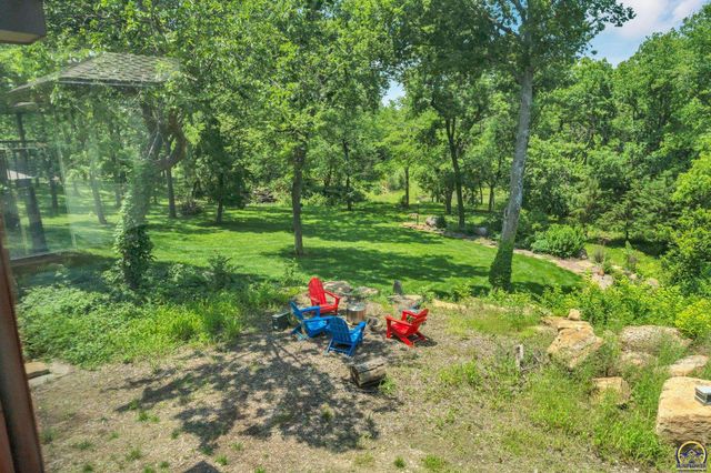 4848 SE 53rd St, Berryton, KS 66409