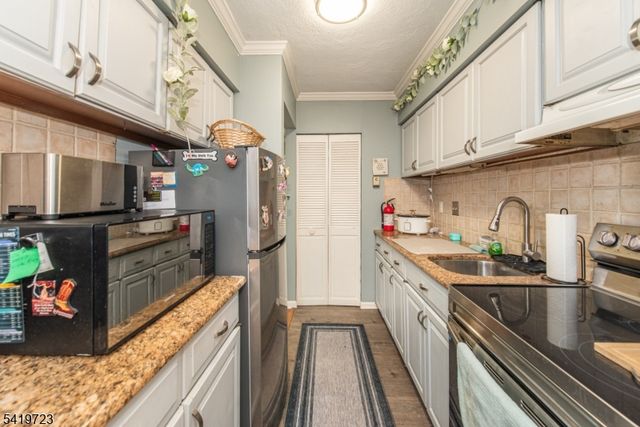 2350 State Route 10 9, Parsippany-troy Hills Twp., NJ 07950