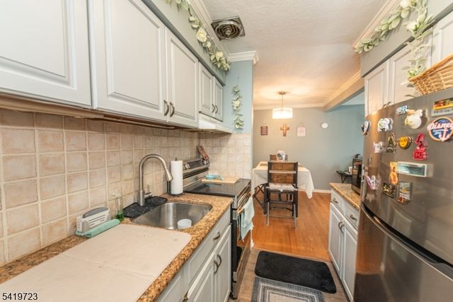 2350 State Route 10 9, Parsippany-troy Hills Twp., NJ 07950