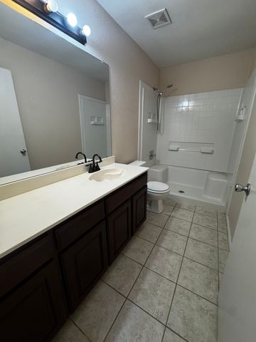 5615 Alicante Drive, Arlington, TX 76017