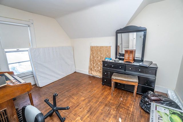 132 E Washington STREET, West Bend, WI 53095