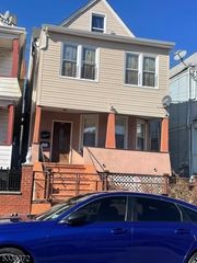 52 Quincy St, Passaic City, NJ 07055