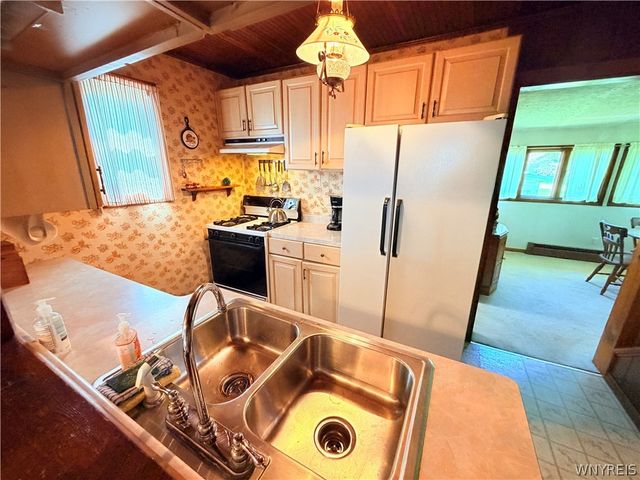 12865 Iola Drive, Hanover, NY 14081
