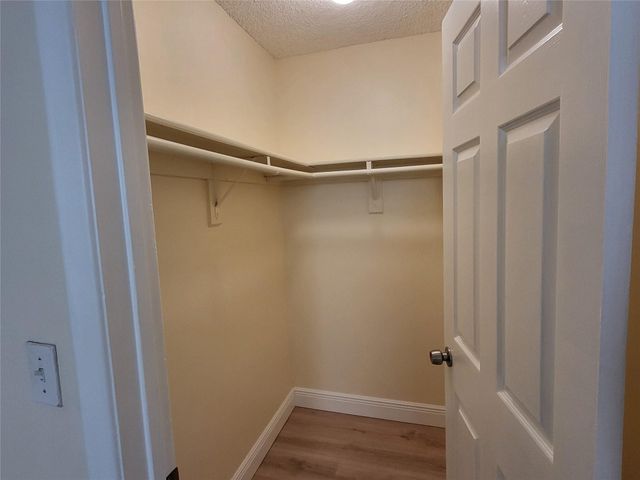 2050 N Congress Avenue 201, West Palm Beach, FL 33401