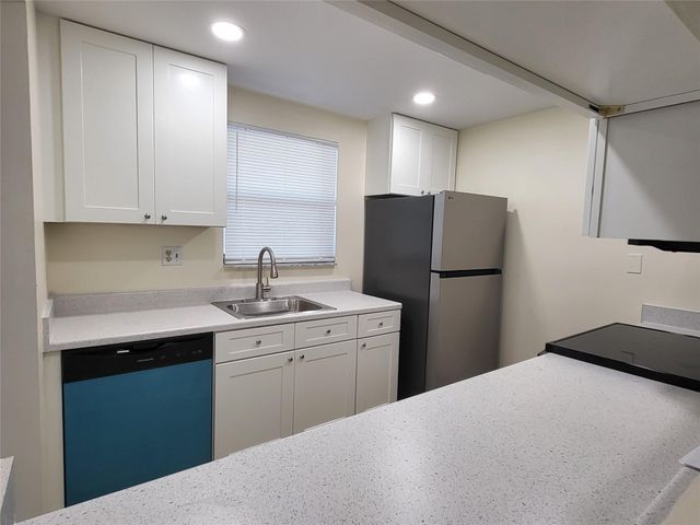 2050 N Congress Avenue 201, West Palm Beach, FL 33401