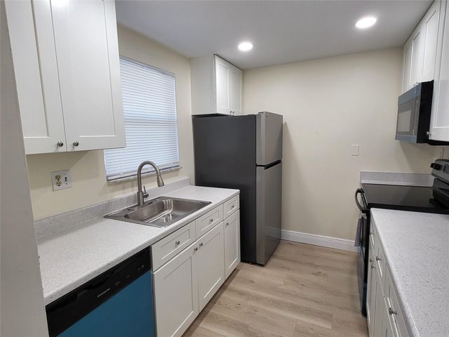 2050 N Congress Avenue 201, West Palm Beach, FL 33401