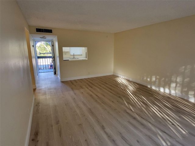 2050 N Congress Avenue 201, West Palm Beach, FL 33401