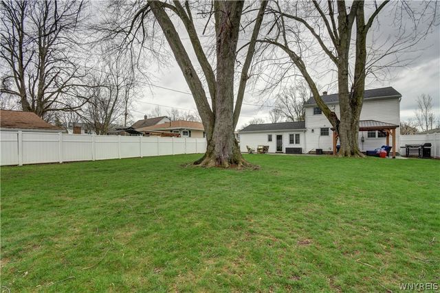 80 Castleton Place, Tonawanda, NY 14150