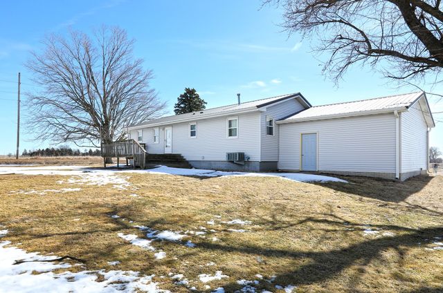 1997 G Avenue, Ogden, IA 50212