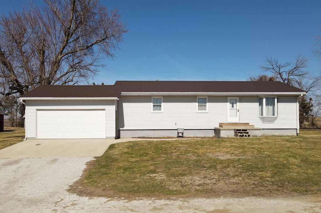 1997 G Avenue, Ogden, IA 50212
