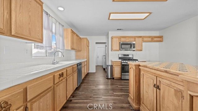 13944 Clydesdale Run Lane, Victorville, CA 92394