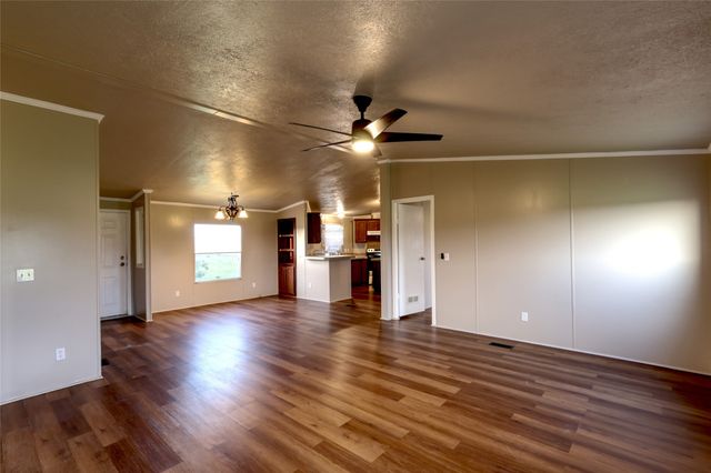 8344 Fm 697, Whitewright, TX 75491