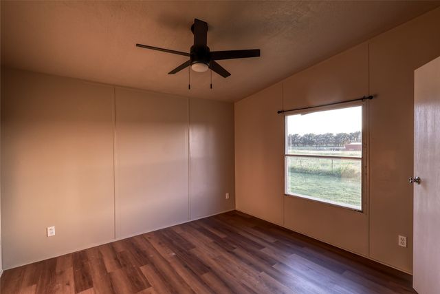 8344 Fm 697, Whitewright, TX 75491