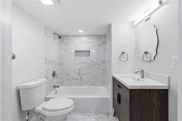 4032 Ruby Avenue, Kansas City, KS 66106