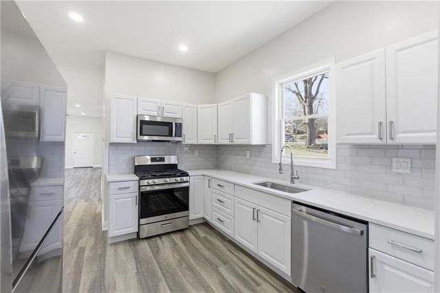 4032 Ruby Avenue, Kansas City, KS 66106