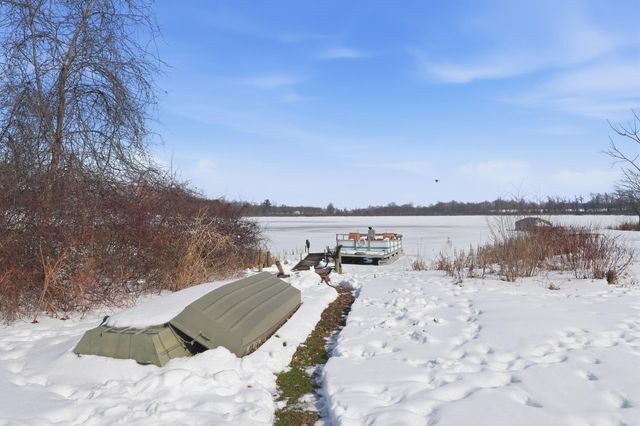 5785 S 550 E, Wolcottville, IN 46795