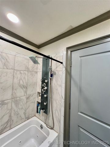 9892 Buckaloo Bend Road, Kingston, OK 73439