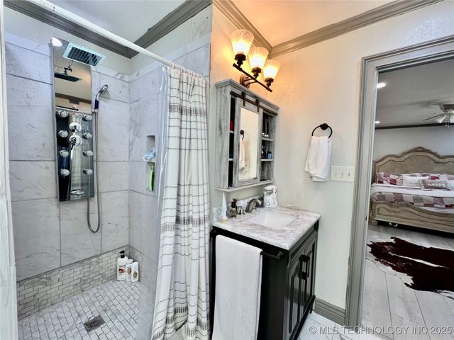 9892 Buckaloo Bend Road, Kingston, OK 73439