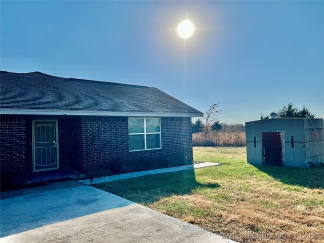 9892 Buckaloo Bend Road, Kingston, OK 73439