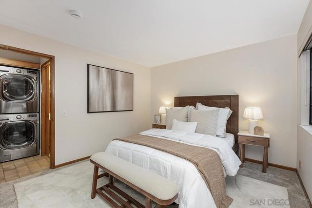 8840 Villa La Jolla Dr 203, La Jolla, CA 92037