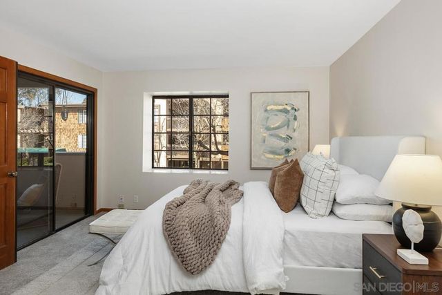 8840 Villa La Jolla Dr 203, La Jolla, CA 92037