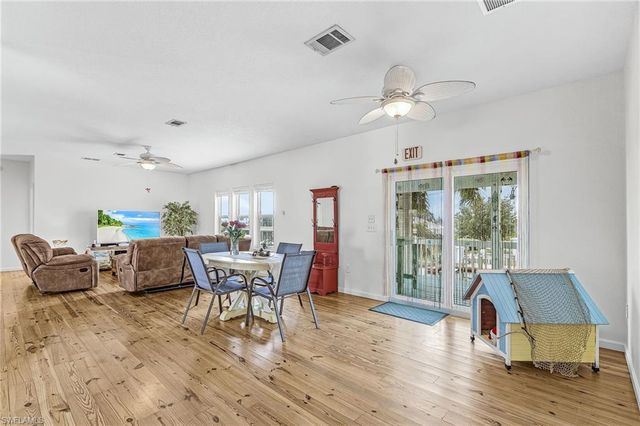 12277 Boat Shell DR, Matlacha Isles, FL 33991
