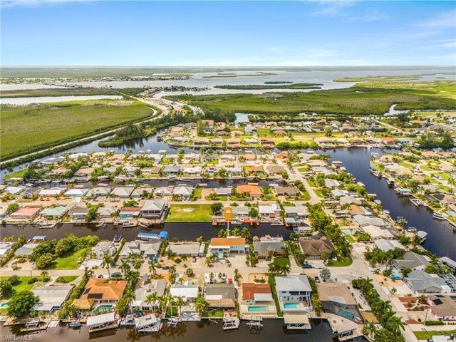 12277 Boat Shell DR, Matlacha Isles, FL 33991