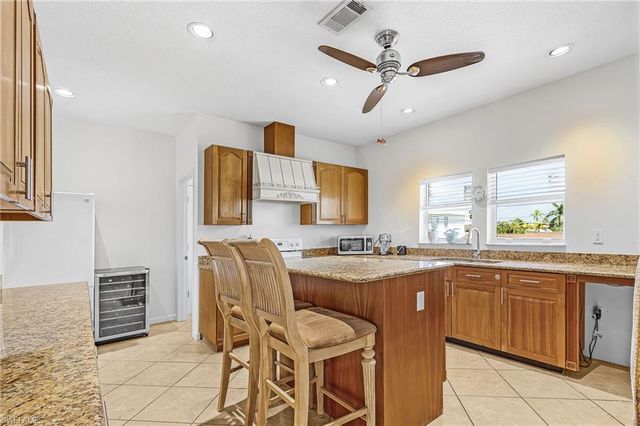 12277 Boat Shell DR, Matlacha Isles, FL 33991