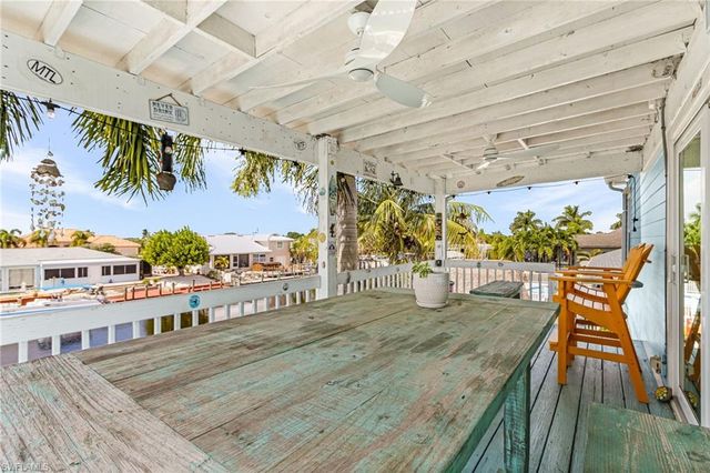 12277 Boat Shell DR, Matlacha Isles, FL 33991