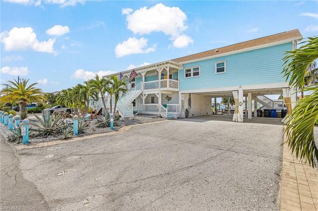 12277 Boat Shell DR, Matlacha Isles, FL 33991