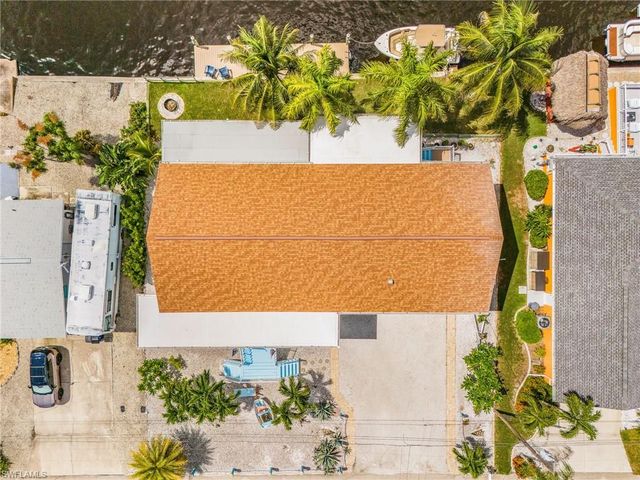 12277 Boat Shell DR, Matlacha Isles, FL 33991