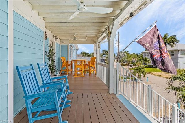12277 Boat Shell DR, Matlacha Isles, FL 33991