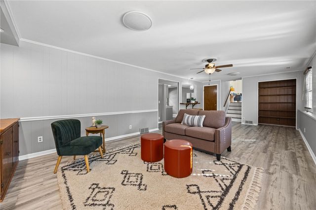 12 Buchanan Road, Pittsford, NY 14534