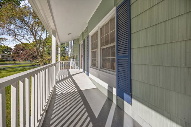12 Buchanan Road, Pittsford, NY 14534
