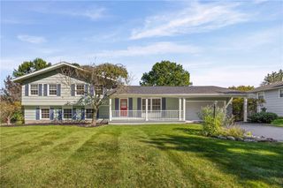 12 Buchanan Road, Pittsford, NY 14534