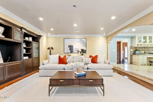 2233 Valiant Street, Glendora, CA 91741