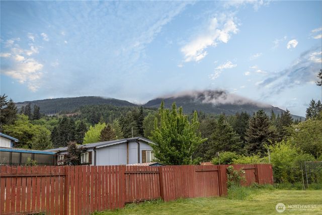 140 Pinto Lane, Brinnon, WA 98320