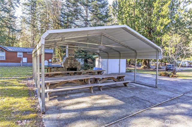 140 Pinto Lane, Brinnon, WA 98320