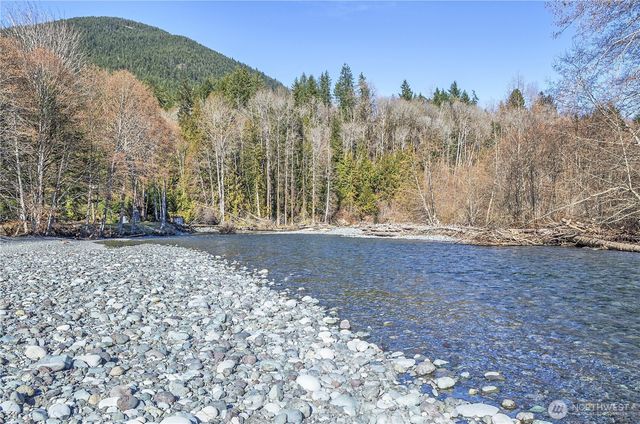 140 Pinto Lane, Brinnon, WA 98320