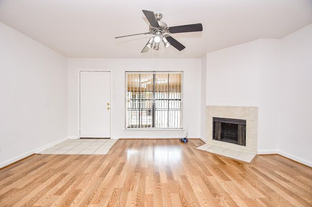 10100 S Gessner Road 308, Houston, TX 77071