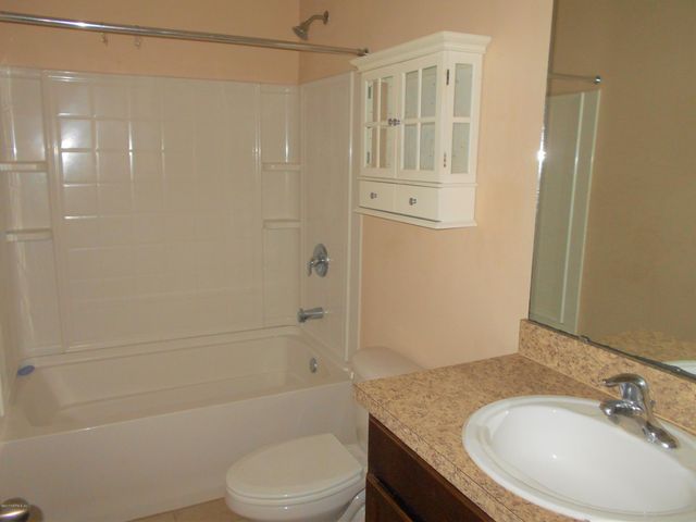 13277 OCEAN MIST Drive, Jacksonville, FL 32258