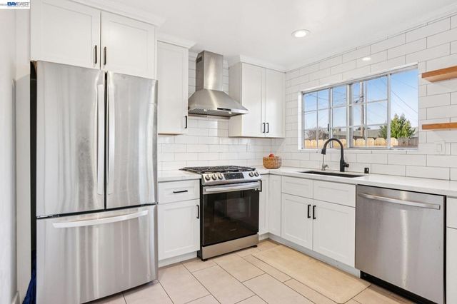 7865 7865 Tamarack Dr, Dublin, CA 94568