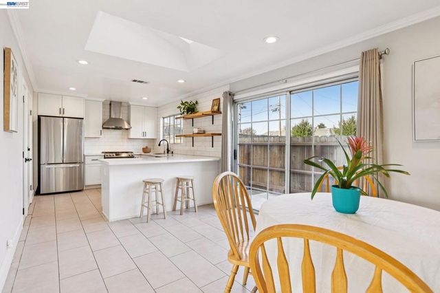 7865 7865 Tamarack Dr, Dublin, CA 94568