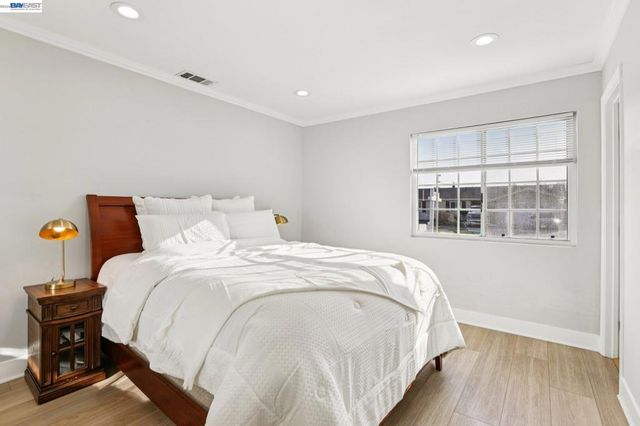 7865 7865 Tamarack Dr, Dublin, CA 94568